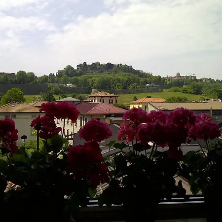 Bed & Breakfast La Casa Rosa
