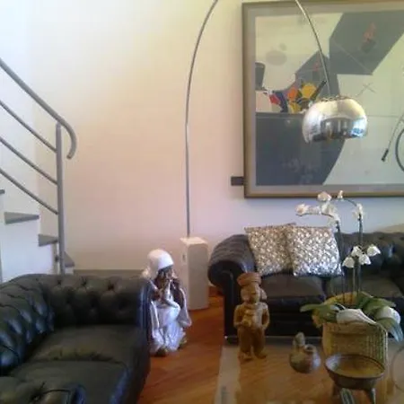 Bed & Breakfast La Casa Rosa 3*